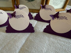 Marque-places violet papillon