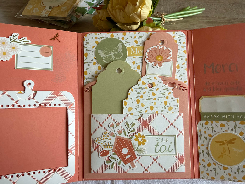 Carte mini album fête des Mères