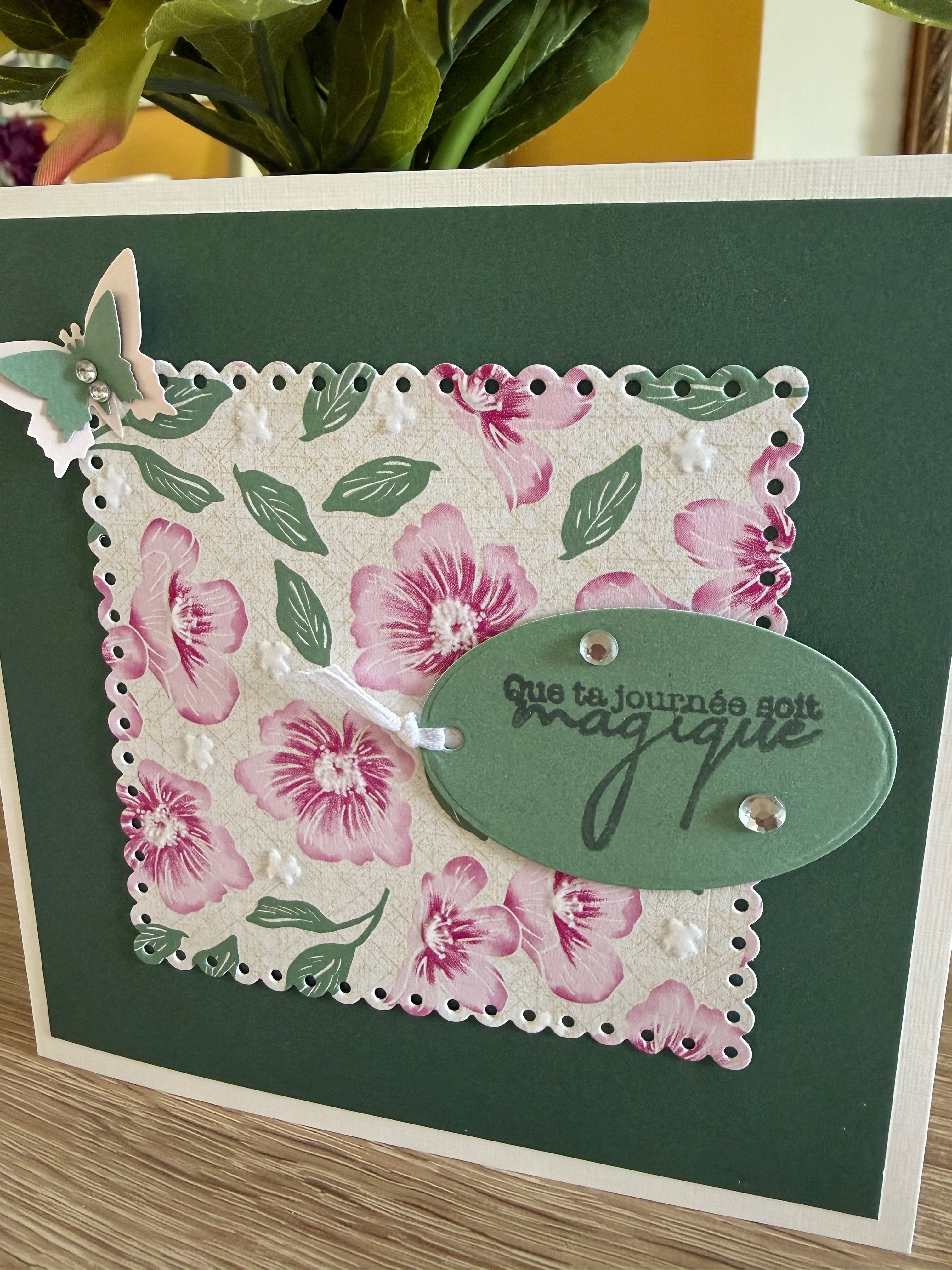 Carte fleurie rose et vert