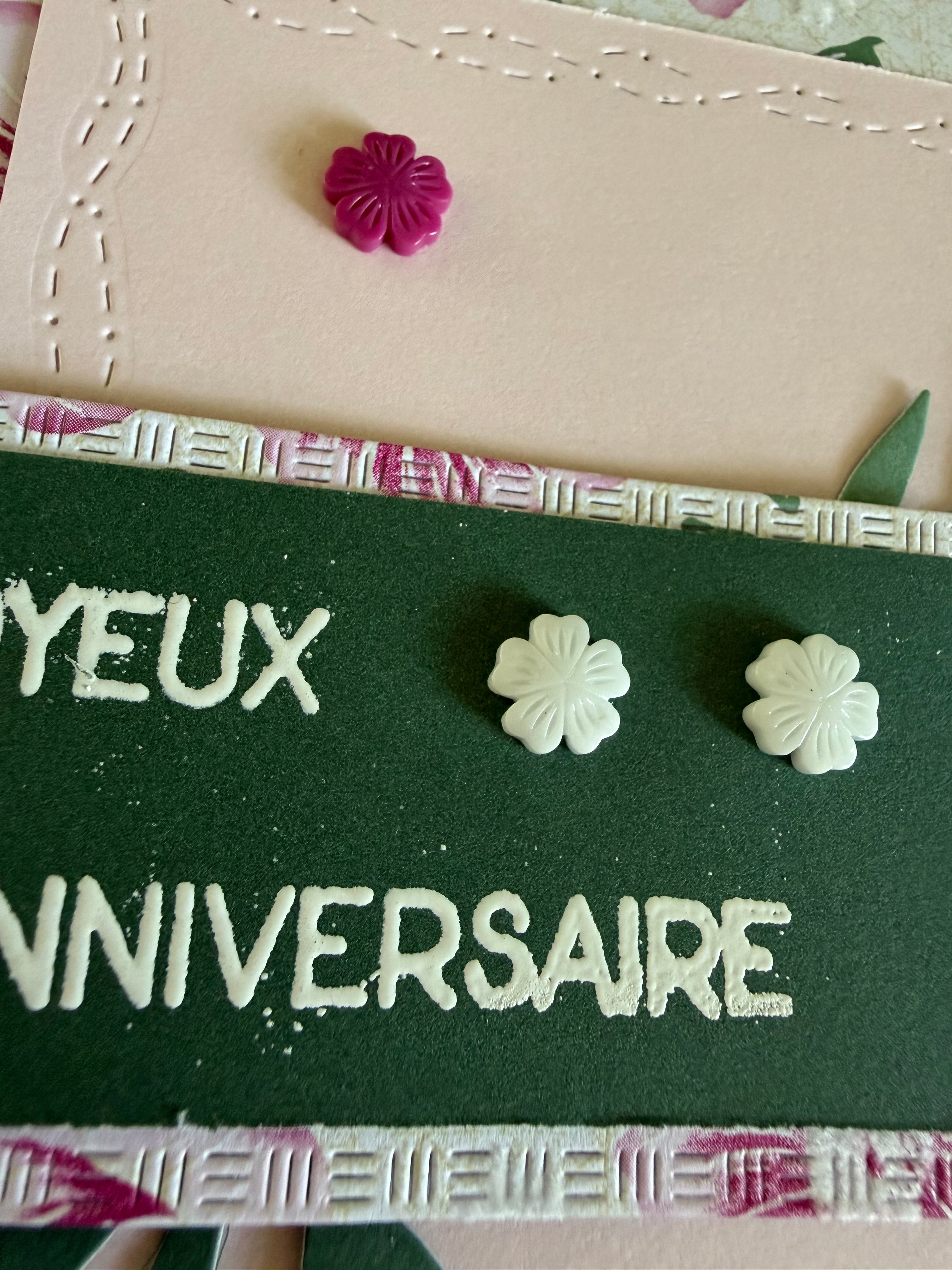 Carte anniversaire rose et fleurs