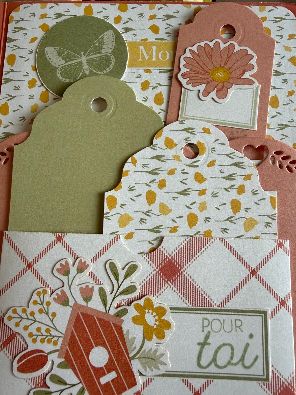 Carte mini album fête des Mères